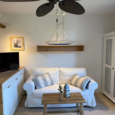 Pavi Apartments Vila Amalia Šilo Kültér fotó