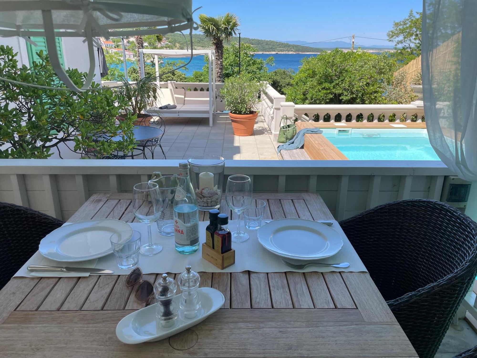 Pavi Apartments Vila Amalia