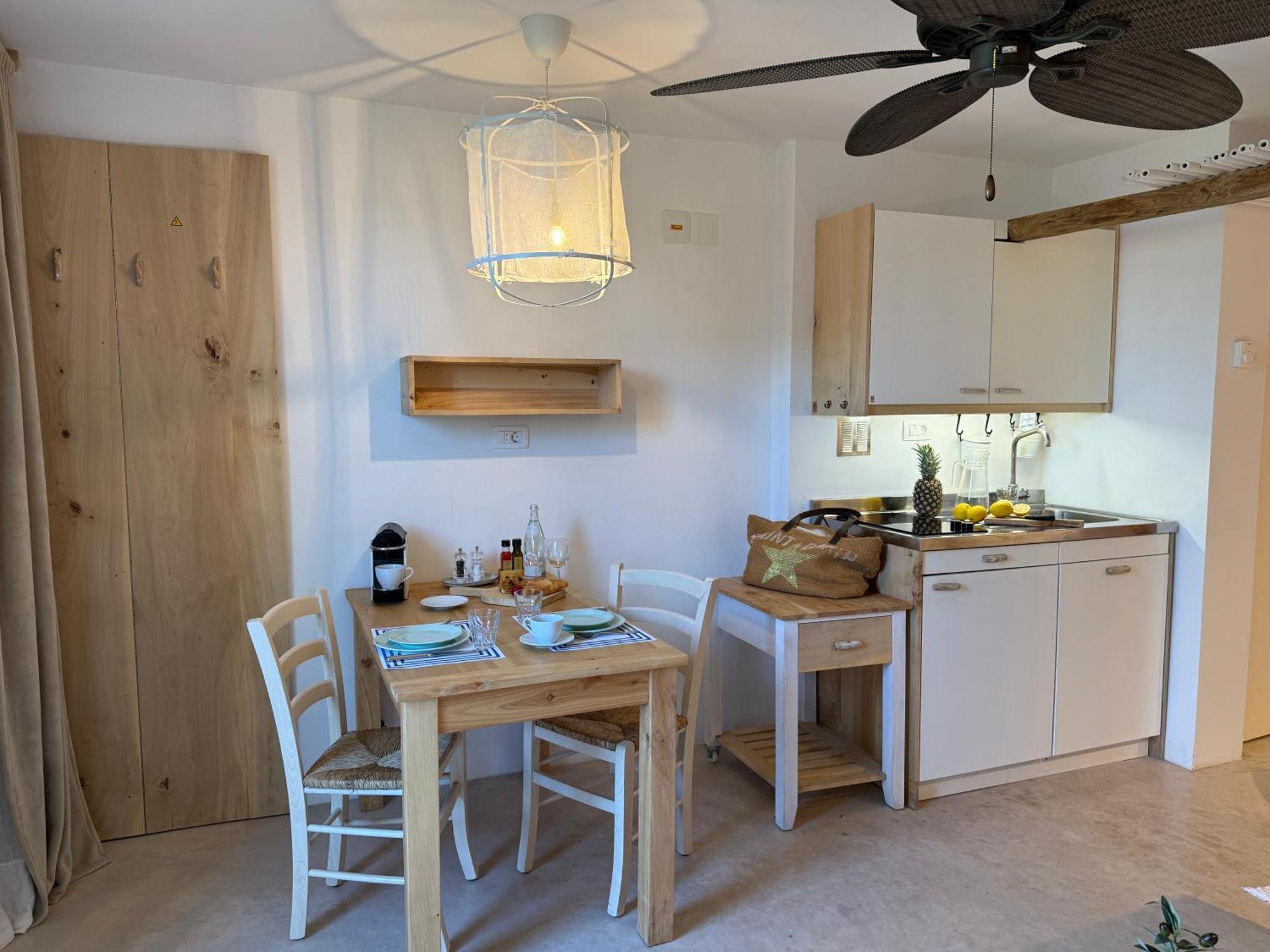 Apartment Pavi Apartments Vila Amalia *